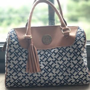 Tommy Hilfiger Bowler Bag